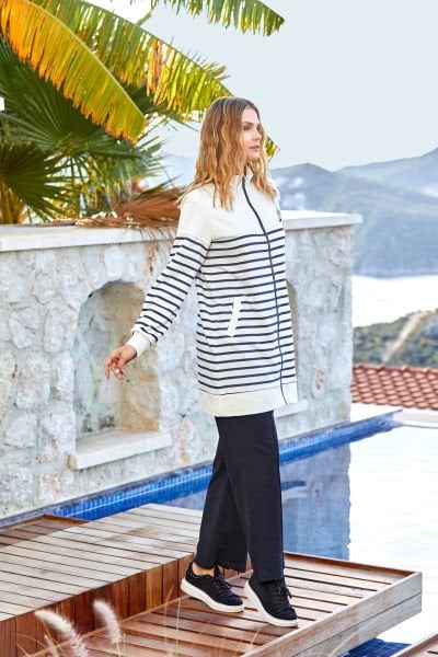 Çizgi Desen Tesettür Spor Eşofman Takımı CossybyAqua 24838