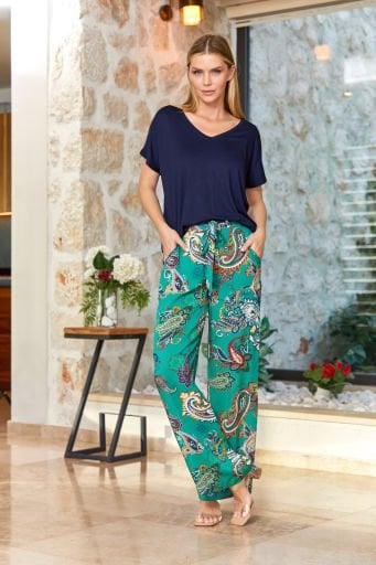 HOMEWEAR