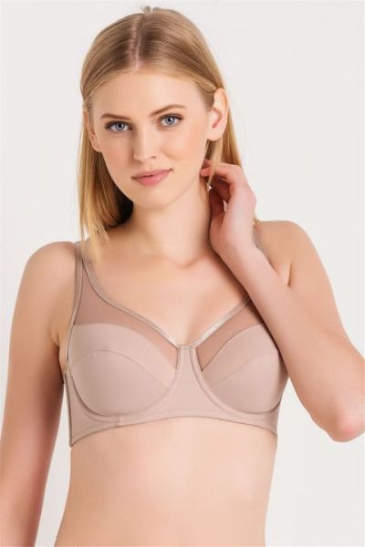 Kadın Süngersiz Düz Kumaşlı Balenli Toparlayıcı Sütyen MagicForm 3983