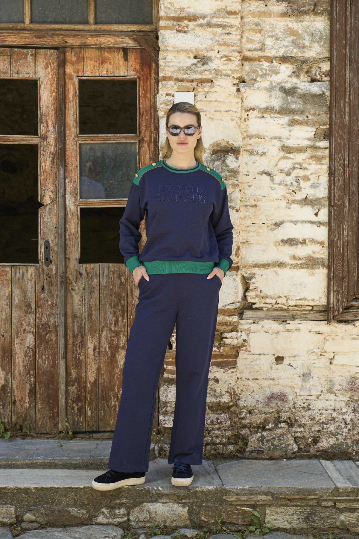 Taş Baskılı Düğme Detay Spor 2'li Takım CossybyAqua 26029