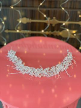 AQUA TAŞLI TÜYLÜ LOHUSA TAÇ