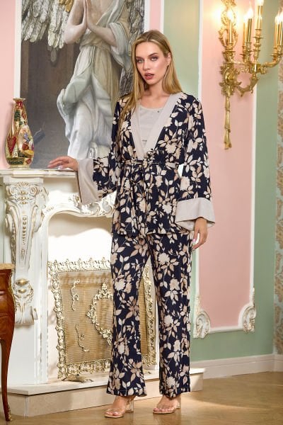 Saten Desenli Sabahlıklı 3'lü Pijama Takımı CossybyAqua 25197