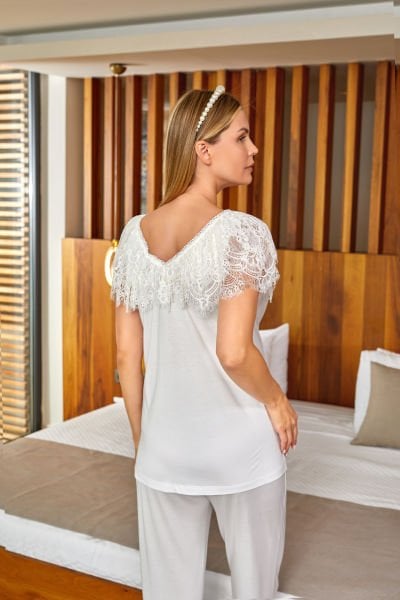Dantel ve Taş Detay Lohusa Pijama Takımı CossybyAqua 24650