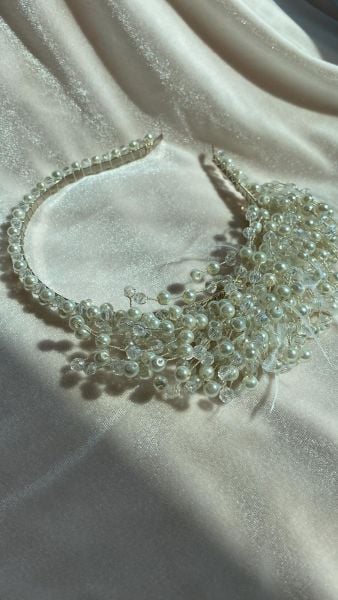 Tüylü Kristal Taç INT026