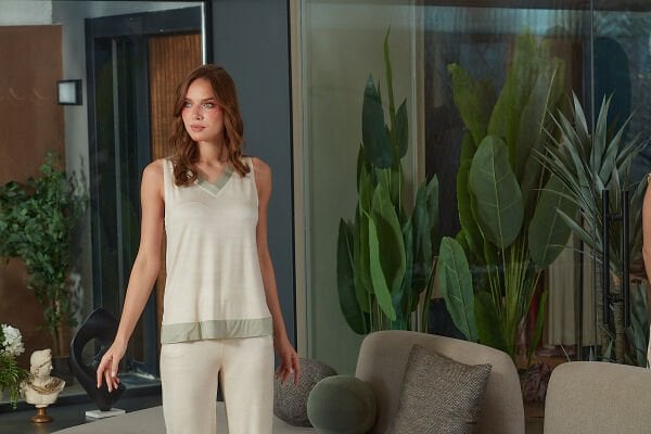Kolsuz V Yaka Pijama Kapri Takım CossybyAqua 26605 42 - YEŞİL