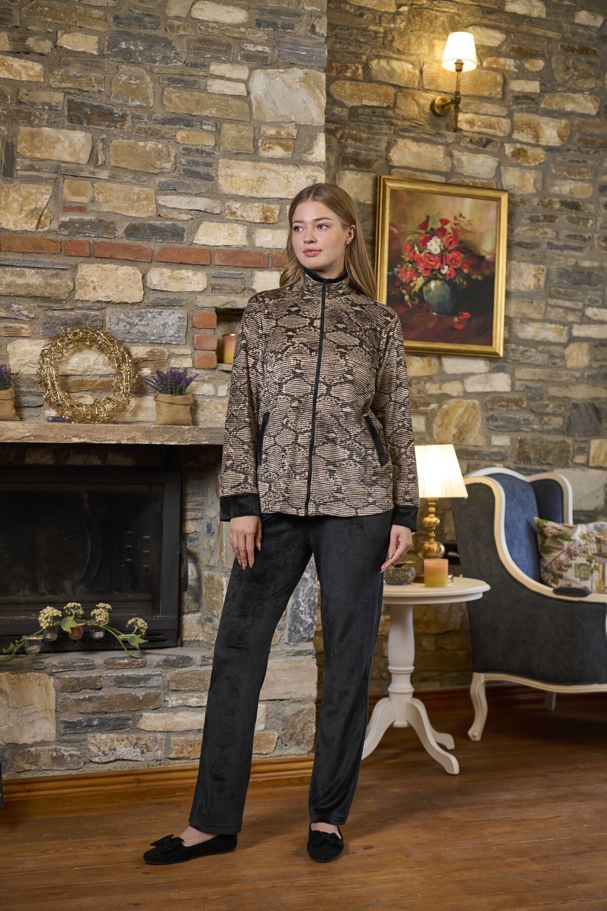 Dik Yaka Fermuarlı Kadife 2'Li Takım CossybyAqua 26297 Kahve Desenli