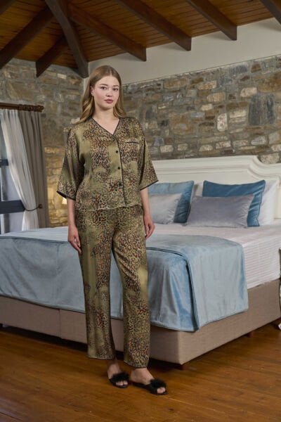 Önden Düğmeli Leopar Desen Saten Pijama Takımı CossybyAqua 26377