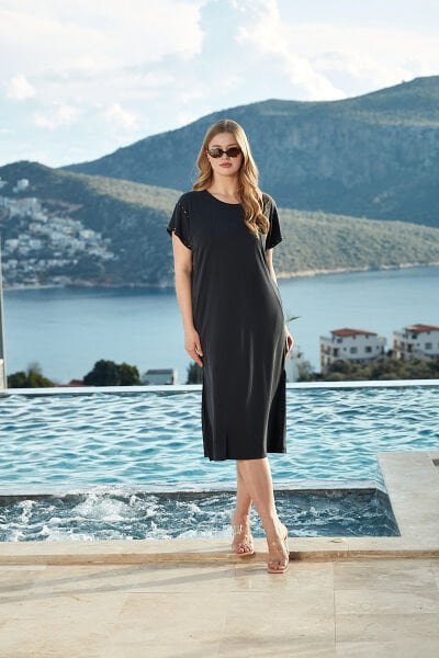 Kısa Kol Rahat Kalıp Yırtmaçlı Elbise CossybyAqua 26773