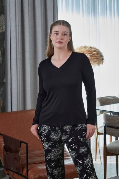Uzun Kol V Yaka Desenli Pijama Takımı CossybyAqua 27201