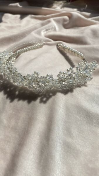 INT041 KRİSTAL TAŞLI TAÇ